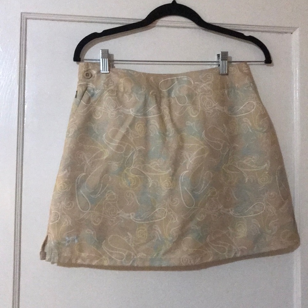 Under Armor women’s golf skirt